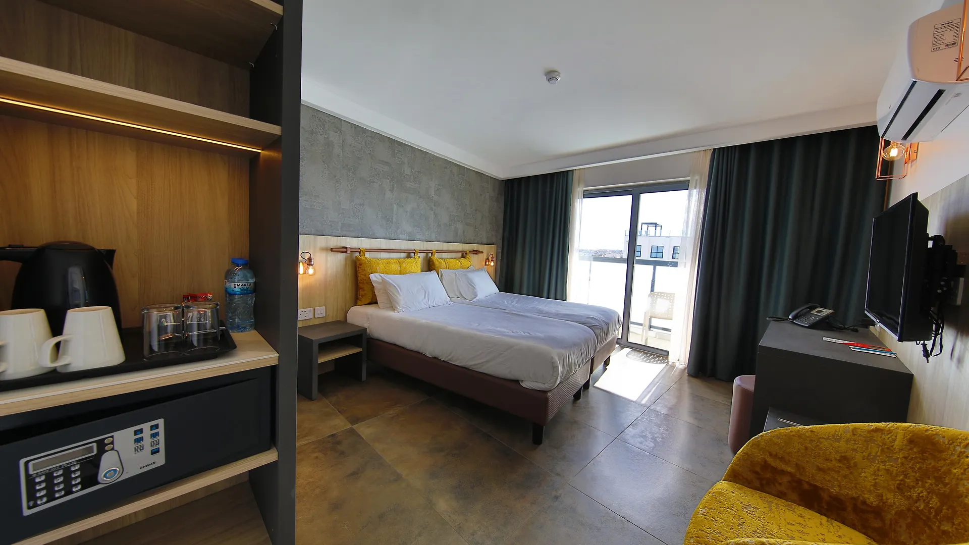 Ivy Hotel - Adults Only Saint Julian's